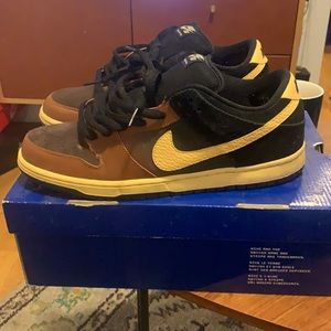 Nike sb lows guiness